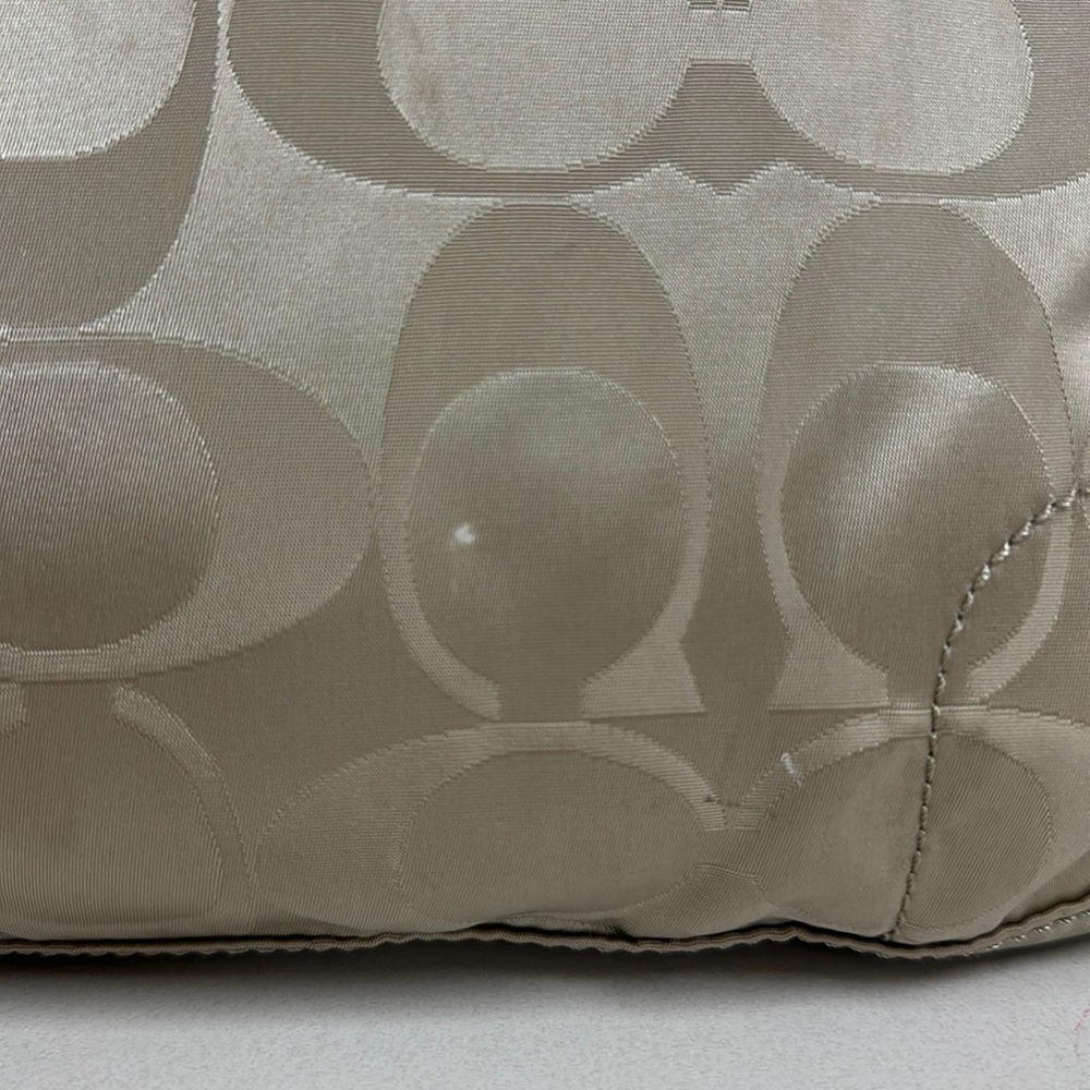 SOLD🔥🔥🔥Coach Signature Nylon Tote Bag - Picture 12 of 16